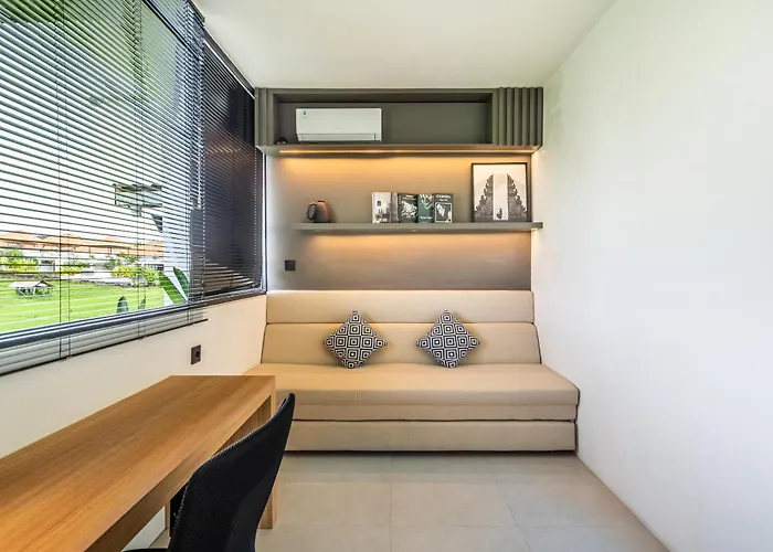 The R Patuha * Canggu (Bali)